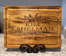 Load image into Gallery viewer, Laser Engraved Cutting Board